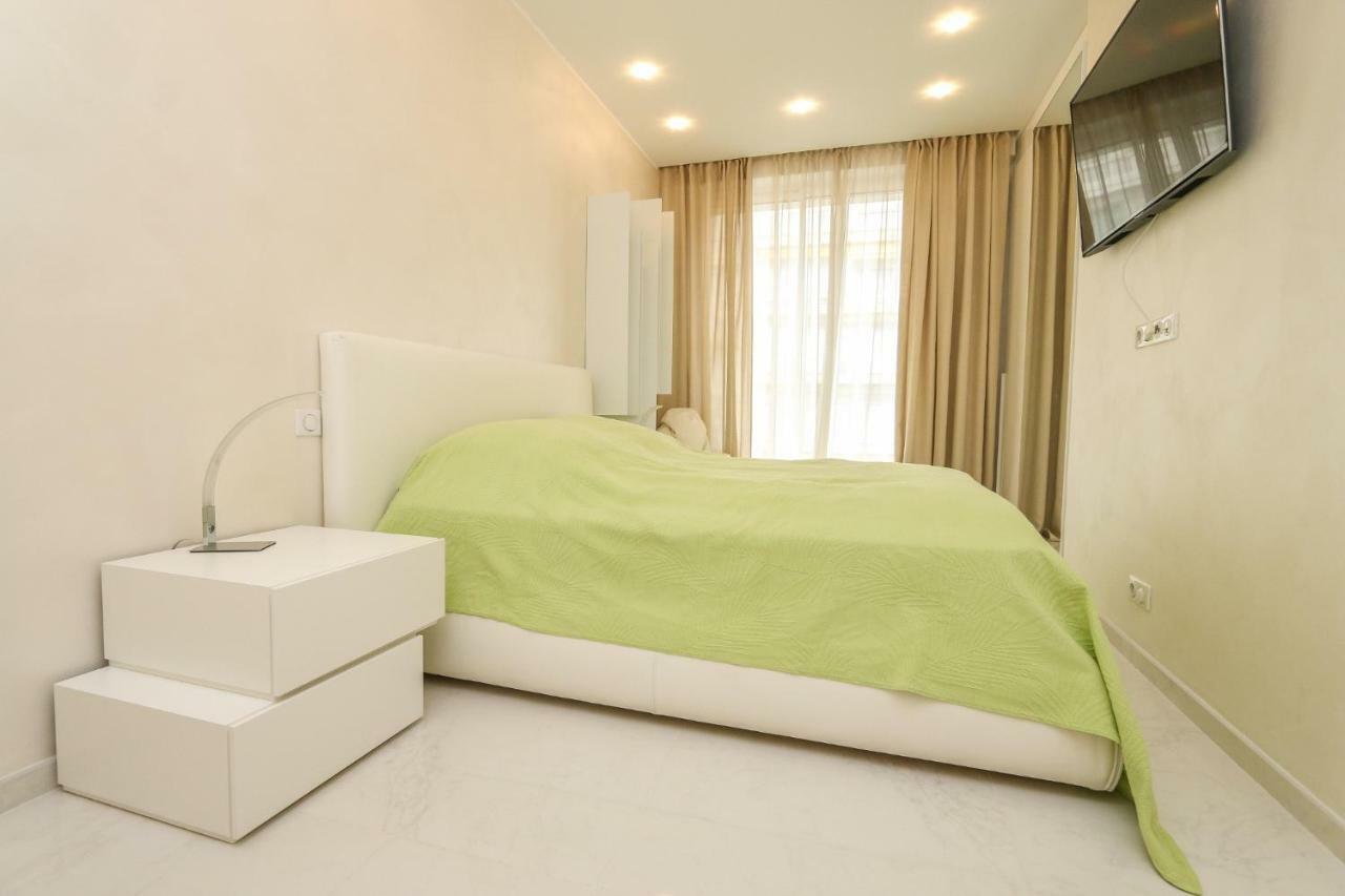 Seafront Modern Apartment Nizza Exterior foto