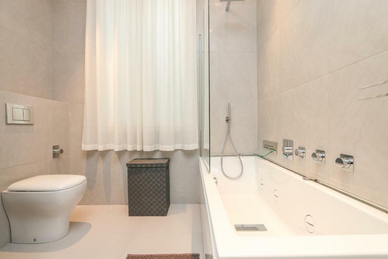 Seafront Modern Apartment Nizza Exterior foto